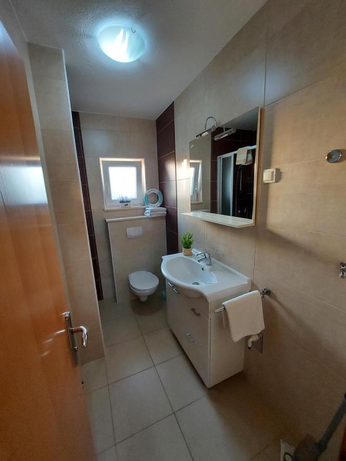 Guest House As Vodice Exterior foto