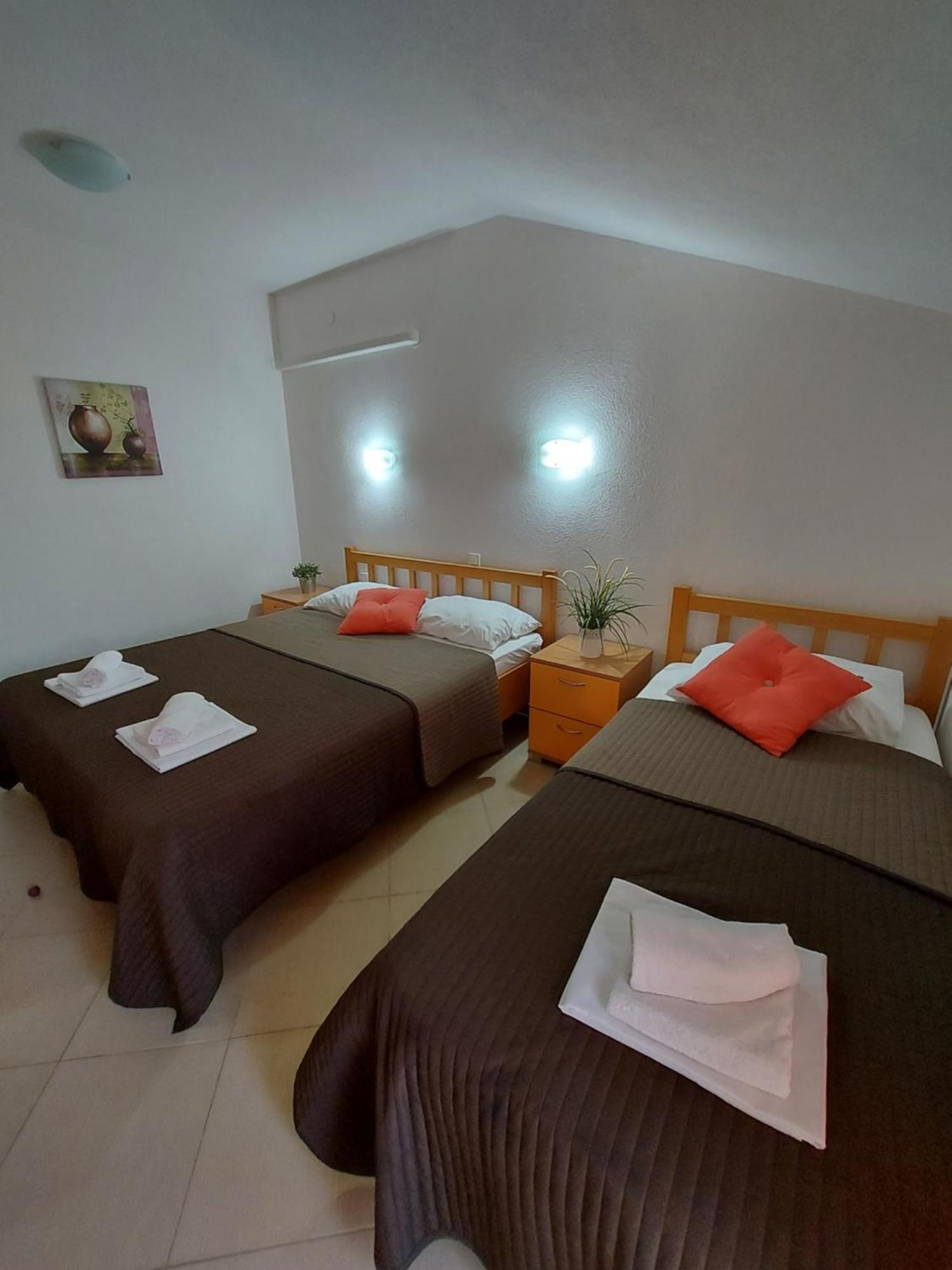 Guest House As Vodice Exterior foto